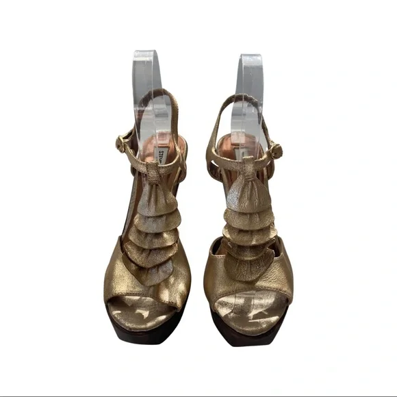 Steve Madden Platform Shoes. Like new! - Picture 3 of 9